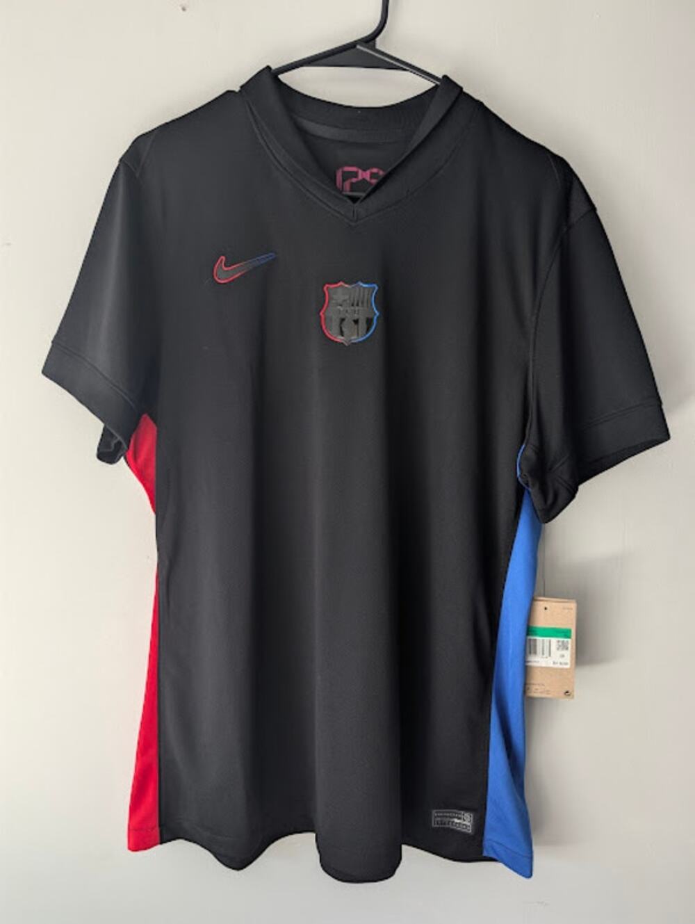 FC Barcelona 2024-25 Away Jersey Women's XL NWT Nike Black Red Rare
